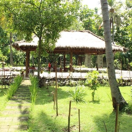 Gondang Beach Hotel Gili Trawangan Exterior foto