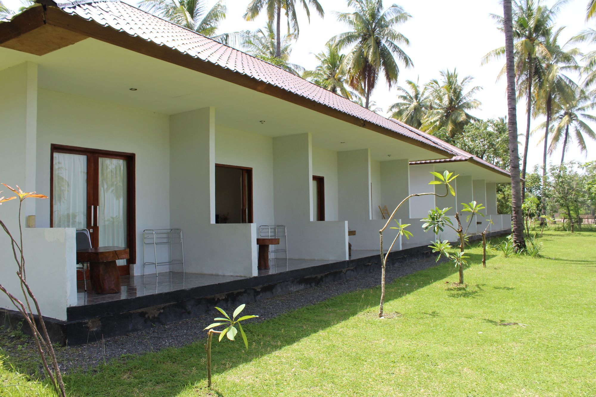 Gondang Beach Hotel Gili Trawangan Exterior foto